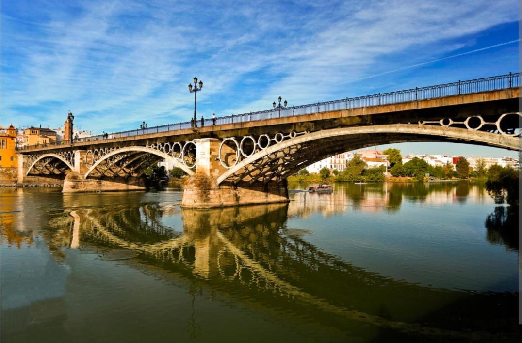 Loftriana Sevilha Exterior foto